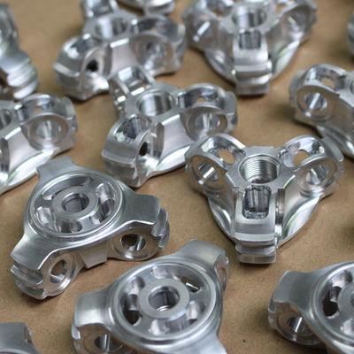 Hohe Präzision Aluminium-Bearbeitungsteile CNC, die anodisierendes Oberflächenende sandstrahlen