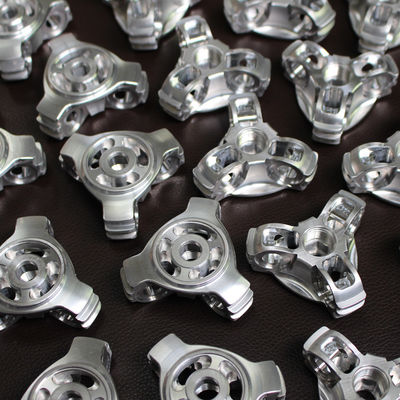 Mechanischer hohe Präzision CNC-Aluminiumteile CNC drehte maschinell bearbeiteten Prozess