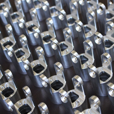 Hohe Präzision schnelle CNC-Aluminiumteile mit breiten Oberflächenveredelungs-Wahlen
