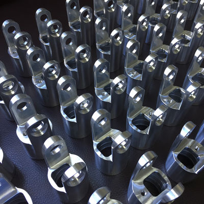 Schnelle Bearbeitungsdrehenteile CNC, kundenspezifischer Aluminium-CNC zerteilt 0.01mm Präzision