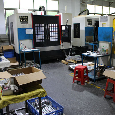 Hohe Präzision kundenspezifische Silkscreening Oberflächenende CNC-Aluminiumteile Beadblasting