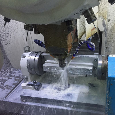 Aluminiumlegierung 6061 CNC, der die kundenspezifischen Teile entgraten maschinell bearbeitet, Oberflächenende sandstrahlend