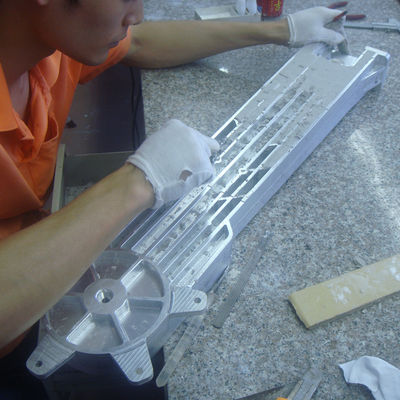 Schneller Erstausführungs-Präzision CNC bearbeitete Material der Komponenten-Aluminiumlegierungs-6061 maschinell