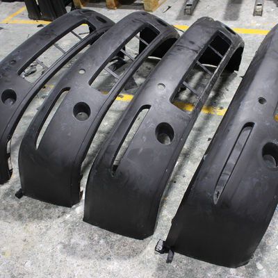 Soem-ODM-Reaktions-Spritzen RIM Large Parts For Car Front Bumpers