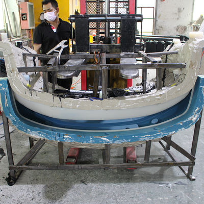 Plastikauto-Teil-Reaktions-Spritzen RIM Low Volume Prototypes zur Produktion