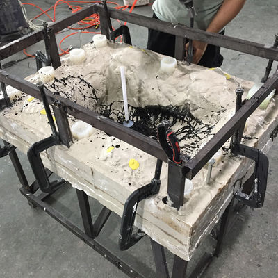 Kundengebundenes Plastikspritzen-RIM Large Parts Deburring Surface-Ende-Soem