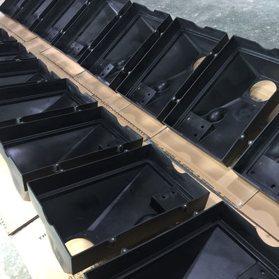 Industrielle RIM Reaction Injection Molding Plastic-Einschließungs-Teile, die Oberflächenende entgraten