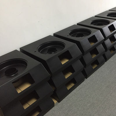 RIM Reaction Injection Molding Large-Wohnungs-Teile mit leitfähiger Malerei