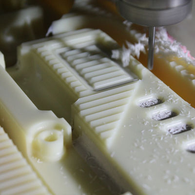 Kundenspezifischer ABS Präzision CNC bearbeitete Komponenten-schnelle Erstausführung maschinell