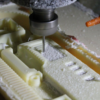 ABS CNC mahlte die schnellen Prototyp-Herstellungs-Teile, die versandendes Oberflächenende entgraten